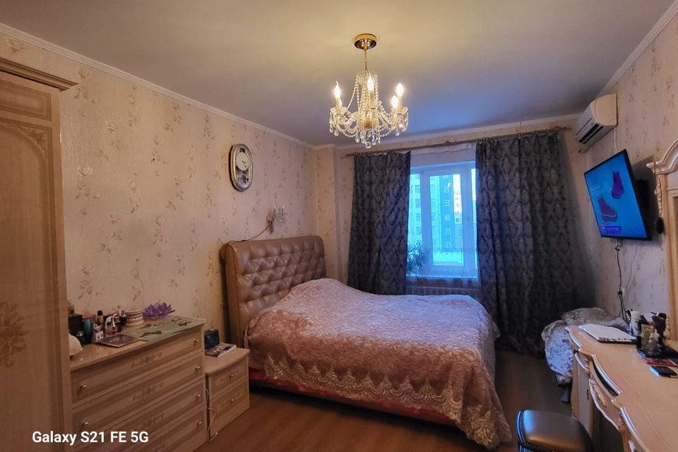 Продаётся 2-комнатная квартира, 76 м²