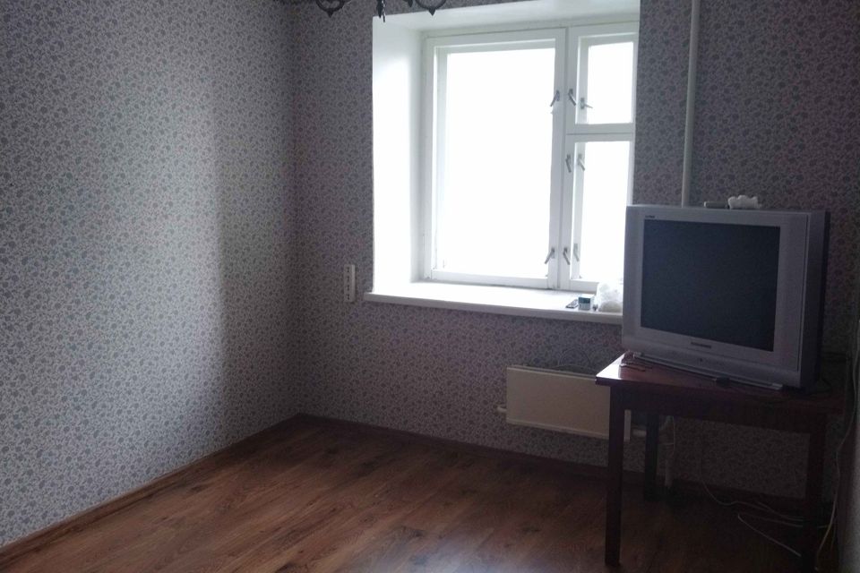 Продаётся 3-комнатная квартира, 57.3 м²