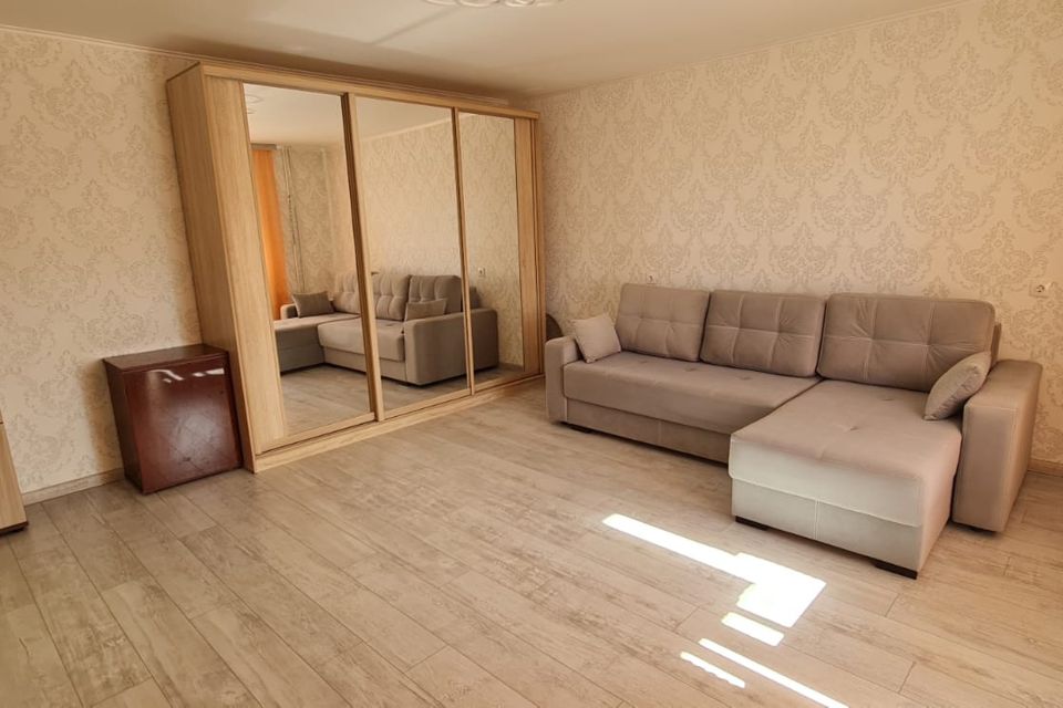 Продаётся 1-комнатная квартира, 40.7 м²