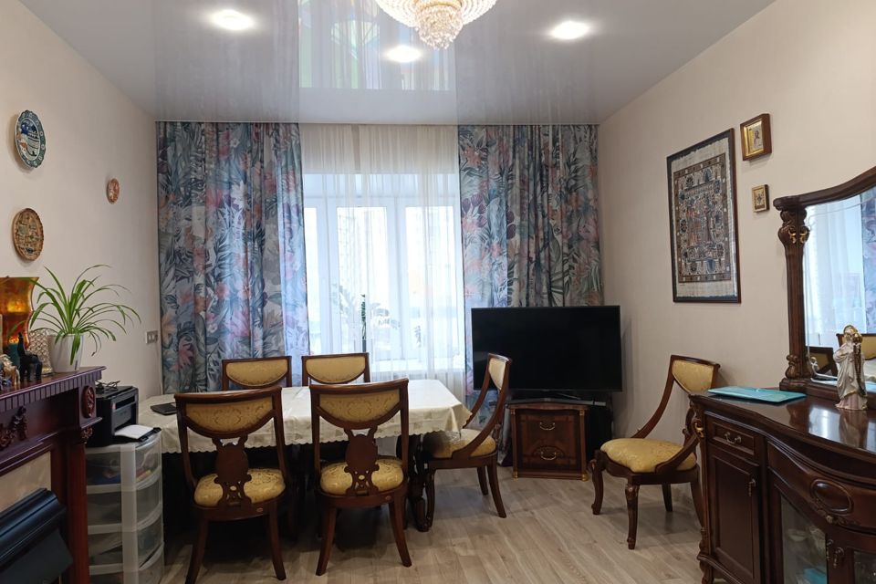 Продаётся 1-комнатная квартира, 48 м²