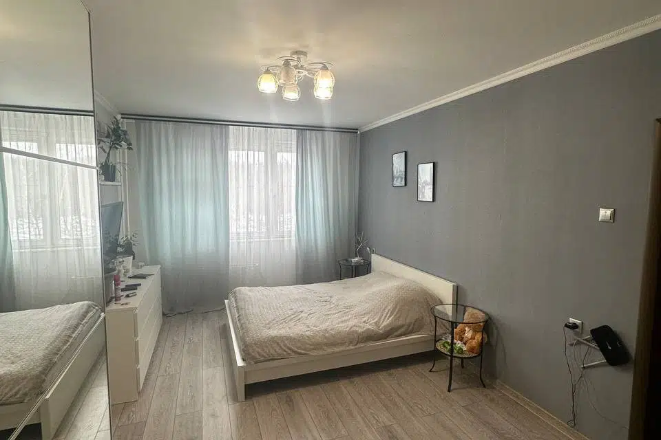 Продаётся 2-комнатная квартира, 60 м²