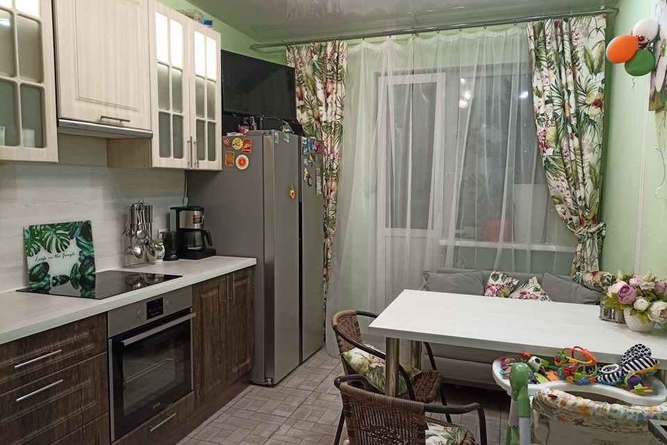 Продаётся 1-комнатная квартира, 37 м²