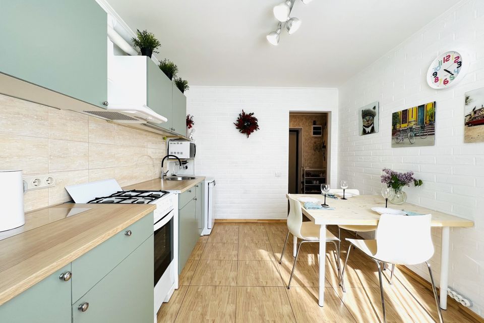 Продаётся 2-комнатная квартира, 54.6 м²