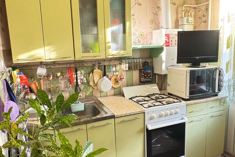 Продаётся 2-комнатная квартира, 42.3 м²