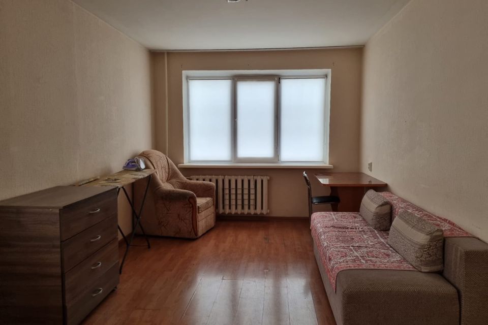 Продаётся 3-комнатная квартира, 55.9 м²