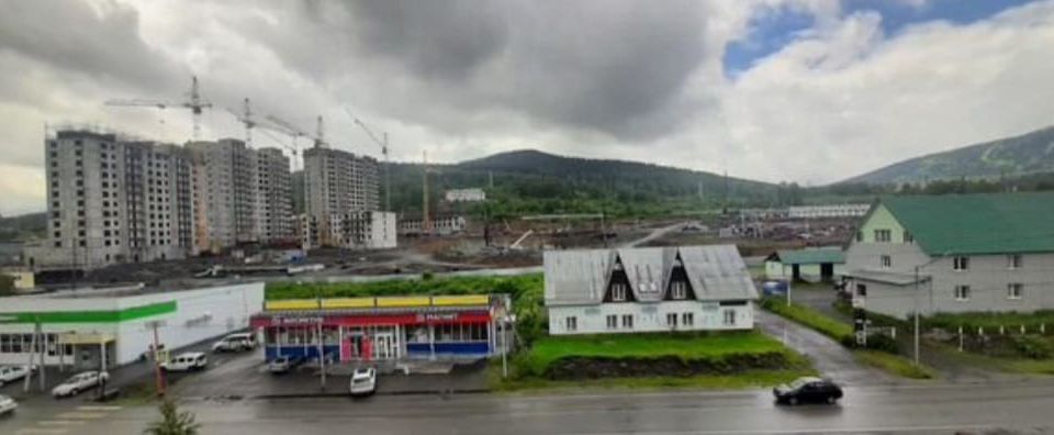 Продаётся 3-комнатная квартира, 58.1 м²