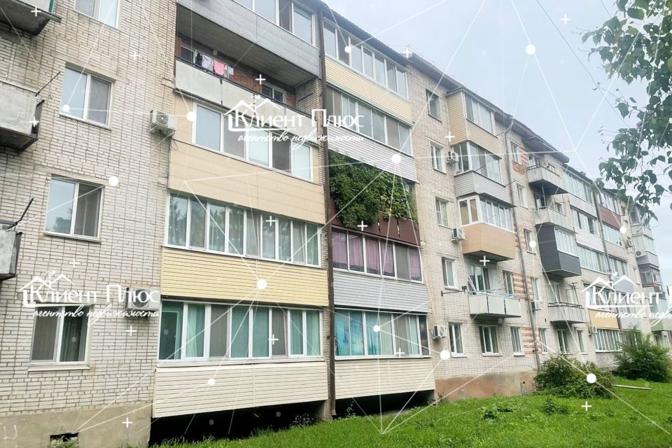 Продаётся 4-комнатная квартира, 86.7 м²