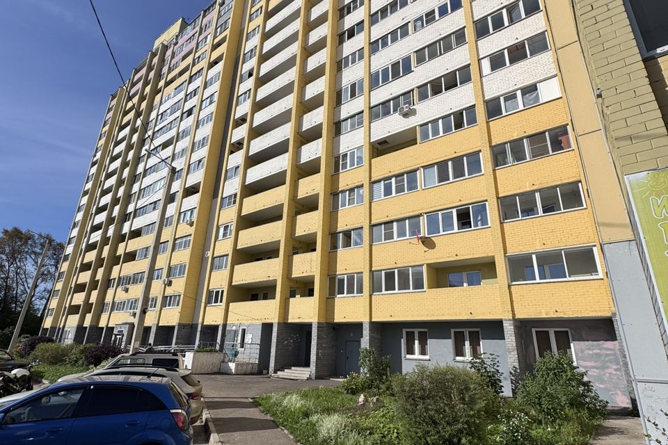 Продаётся 1-комнатная квартира, 43.7 м²