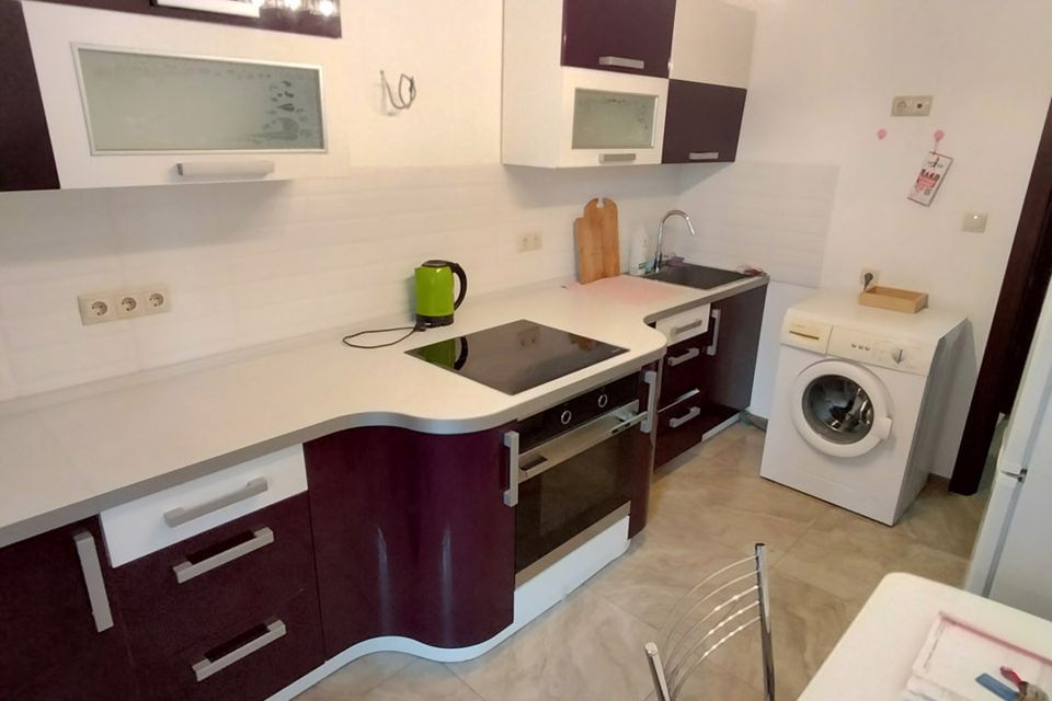 Сдаётся 1-комнатная квартира, 38 м²