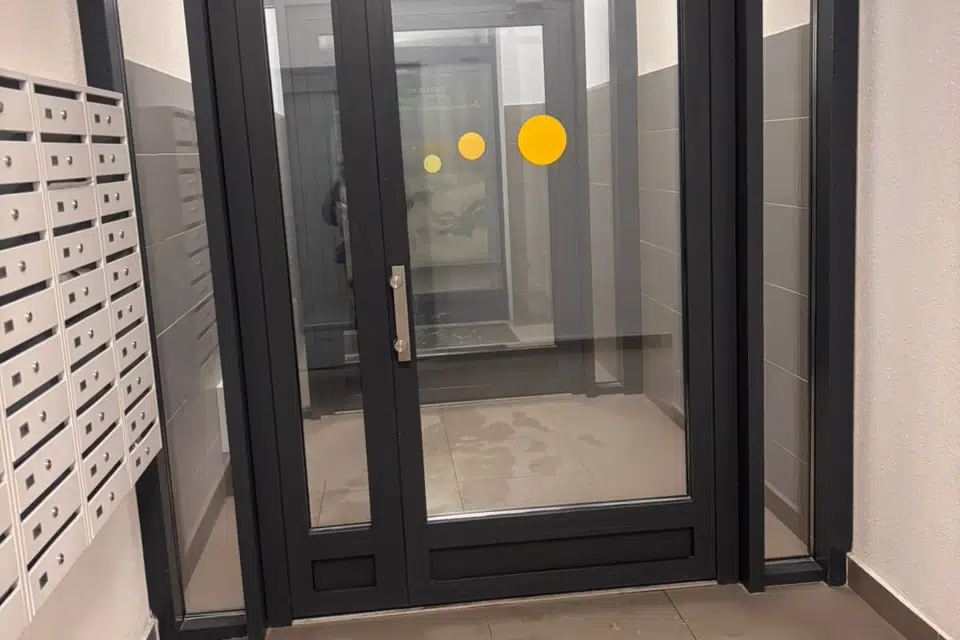 Продаётся 2-комнатная квартира, 57.2 м²