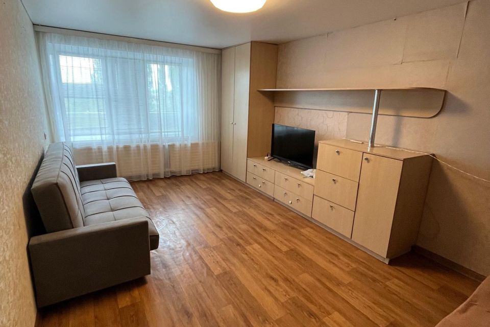 Сдаётся 1-комнатная квартира, 35 м²