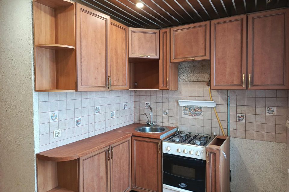 Продаётся 3-комнатная квартира, 57 м²