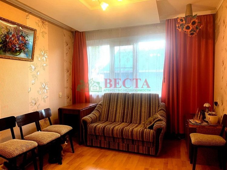 Продаётся 4-комнатная квартира, 61.2 м²