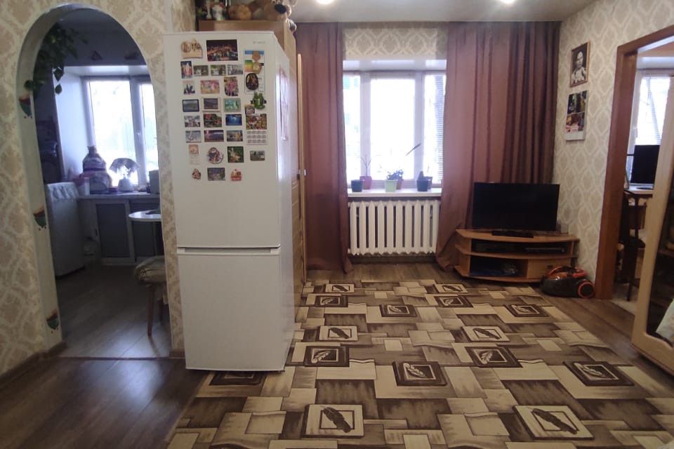 Продаётся 2-комнатная квартира, 43.5 м²