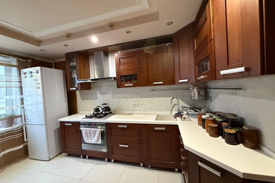 Продаётся 2-комнатная квартира, 61 м²
