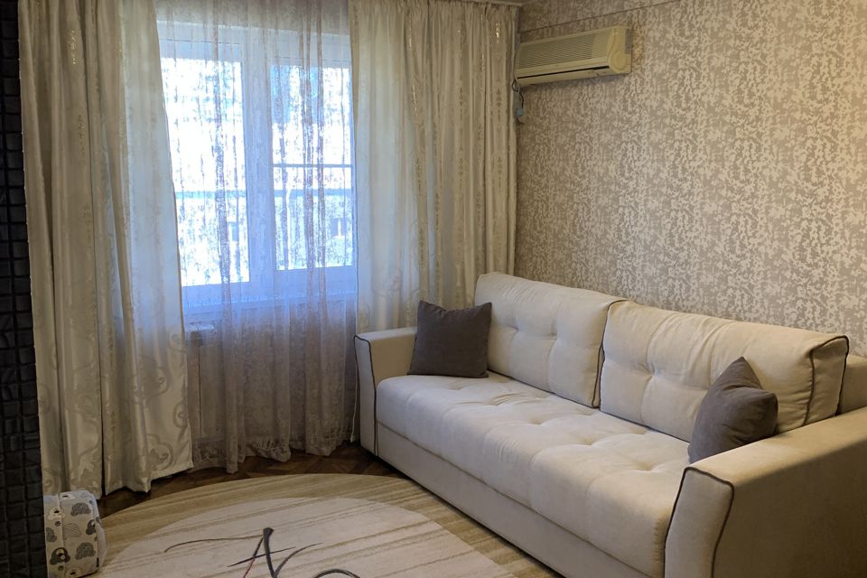 Продаётся 2-комнатная квартира, 42.9 м²