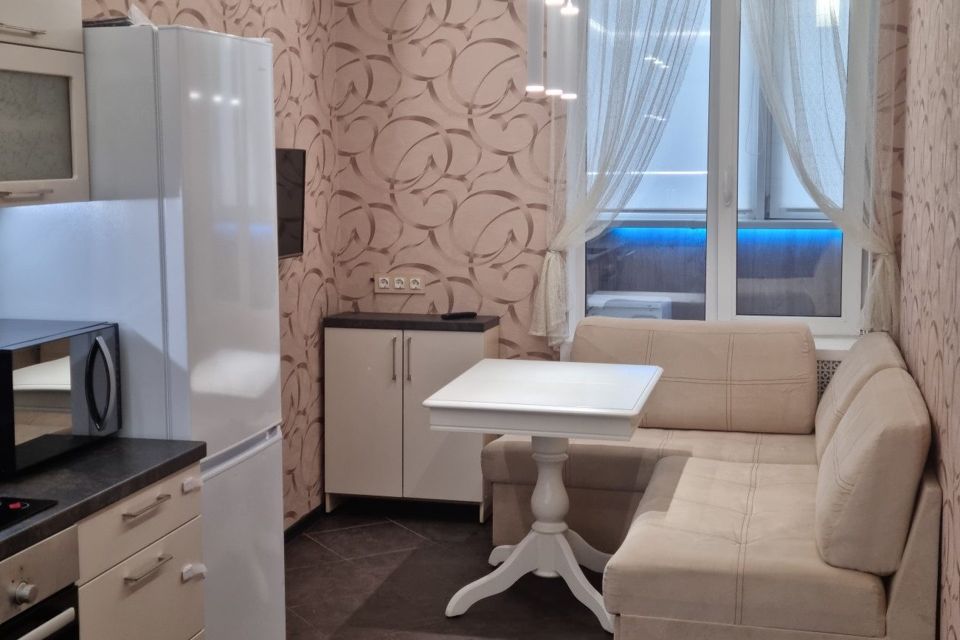 Сдаётся 1-комнатная квартира, 44 м²
