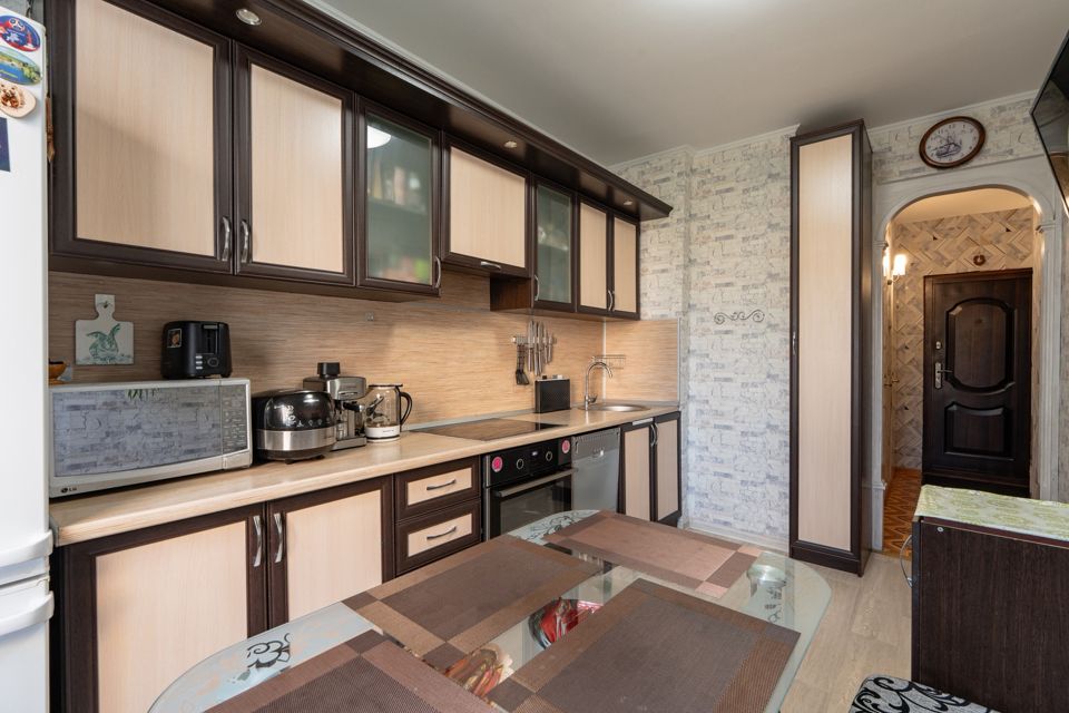 Продаётся 2-комнатная квартира, 55.3 м²