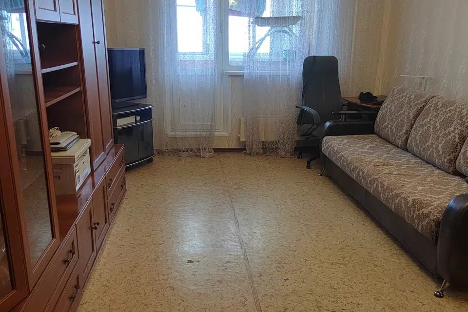 Продаётся 1-комнатная квартира, 38.4 м²