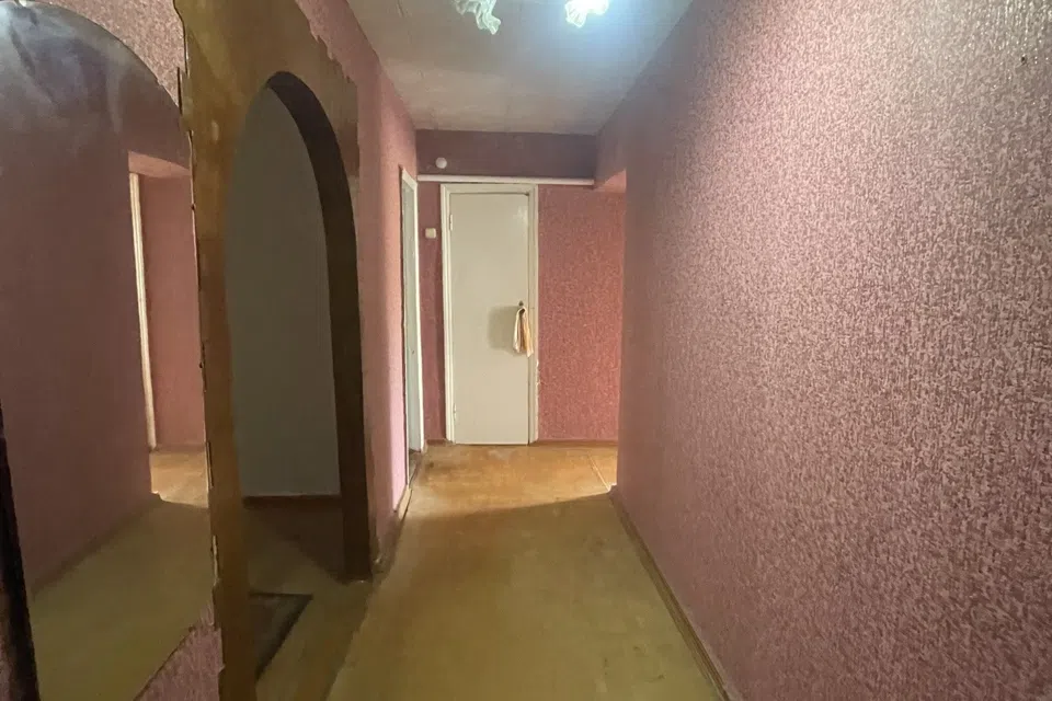 Продаётся 3-комнатная квартира, 65.5 м²