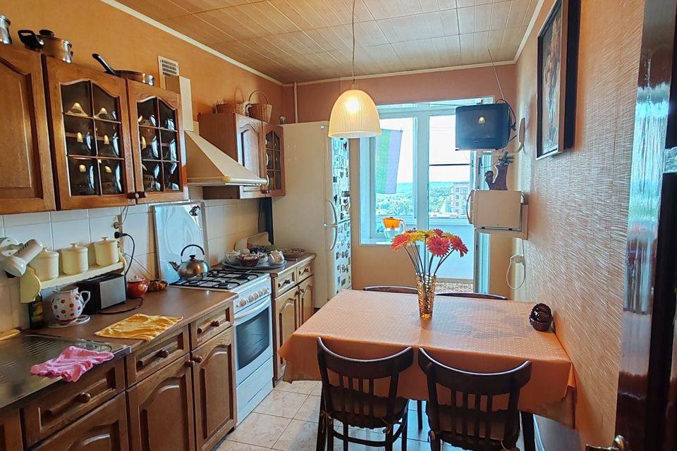 Продаётся 3-комнатная квартира, 60.2 м²