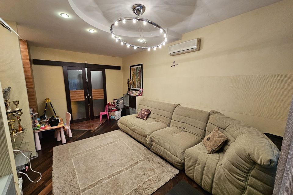 Продаётся 3-комнатная квартира, 93.2 м²