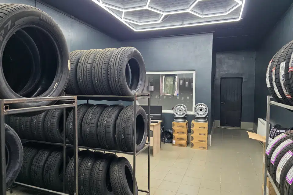 Продаётся помещение своб. назначения, 615 м²