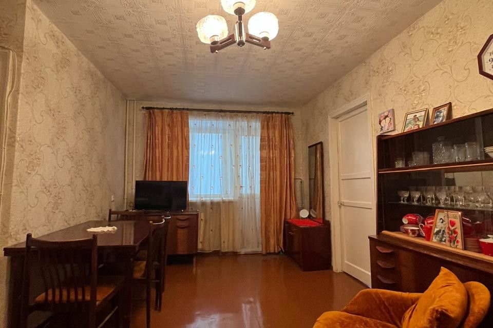 Продаётся 2-комнатная квартира, 42.76 м²