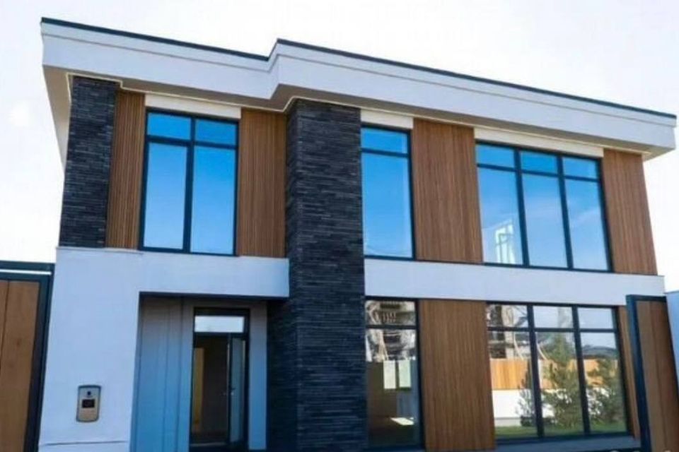 Продаётся 2-этажный дом, 211.7 м²