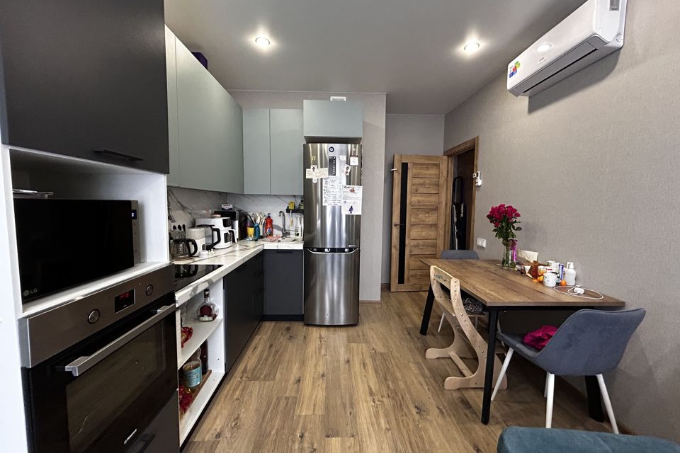 Продаётся 2-комнатная квартира, 53 м²
