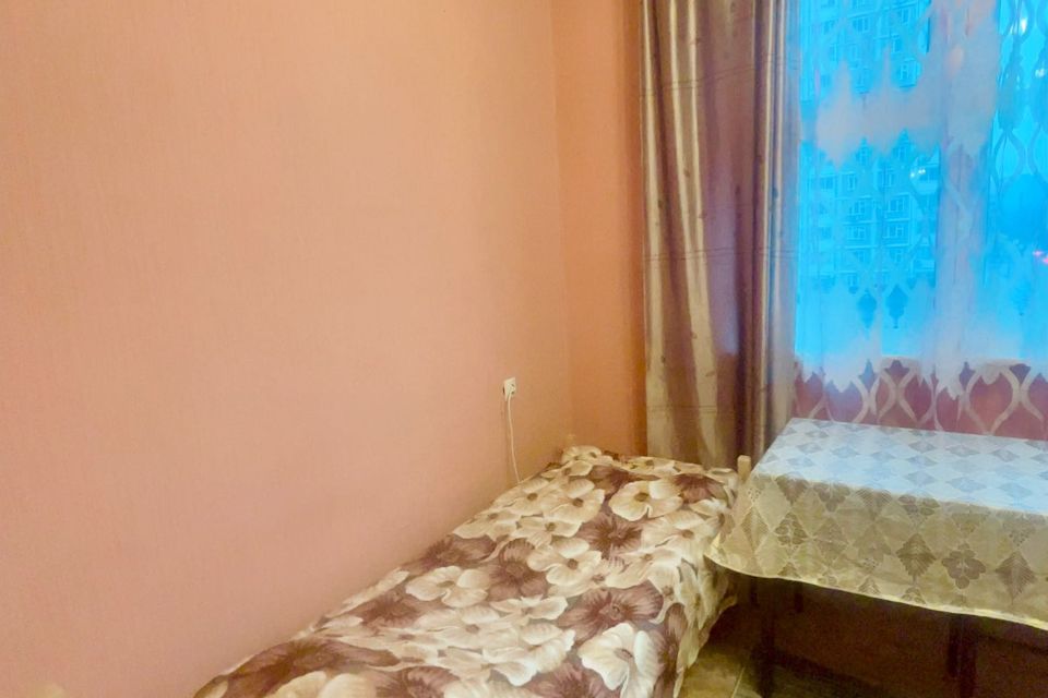 Сдаётся комната в 3-комн. квартире, 25 м²