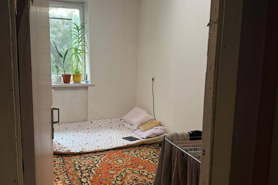 Продаётся комната в 2-комн. квартире, 9.5 м²