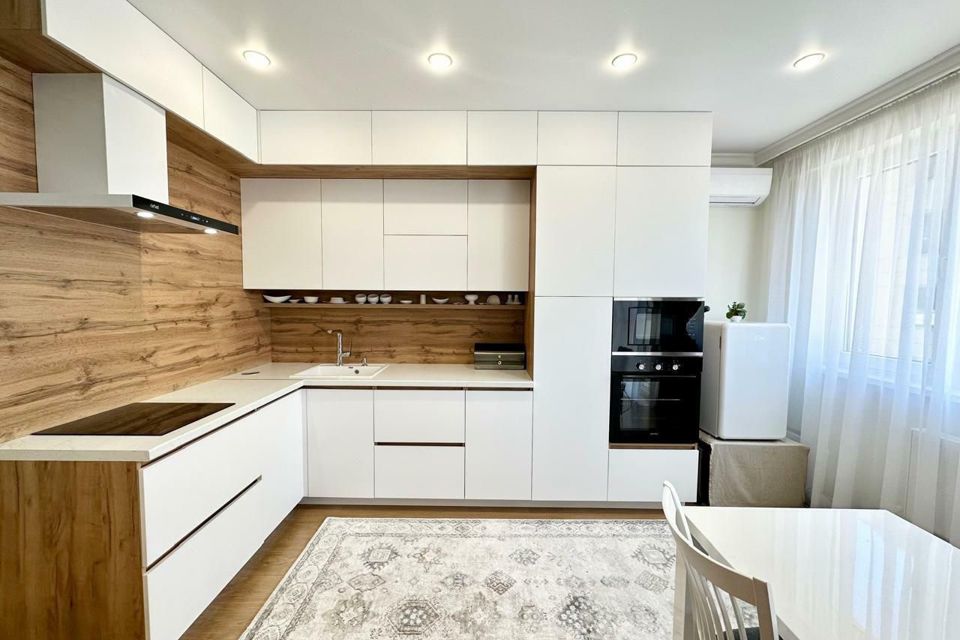 Продаётся 1-комнатная квартира, 42.6 м²