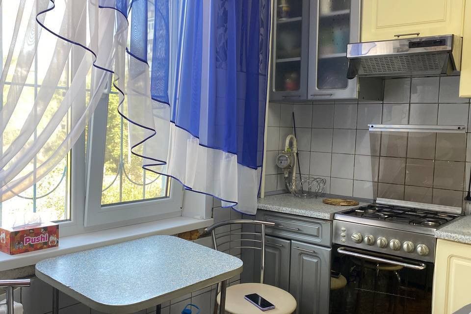 Продаётся 3-комнатная квартира, 55 м²