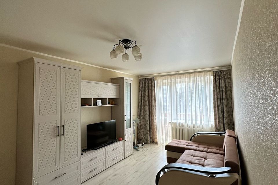 Продаётся 1-комнатная квартира, 33 м²
