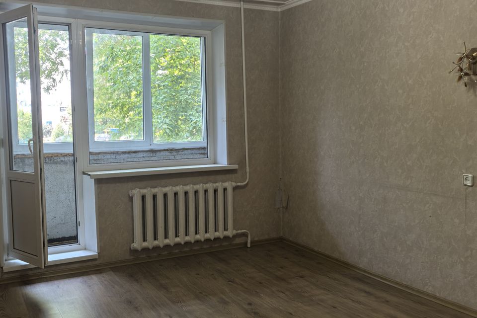 Продаётся 4-комнатная квартира, 85 м²