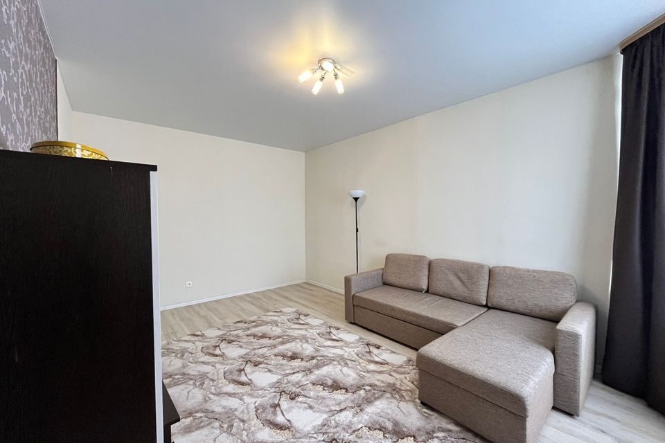 Продаётся 1-комнатная квартира, 37.1 м²