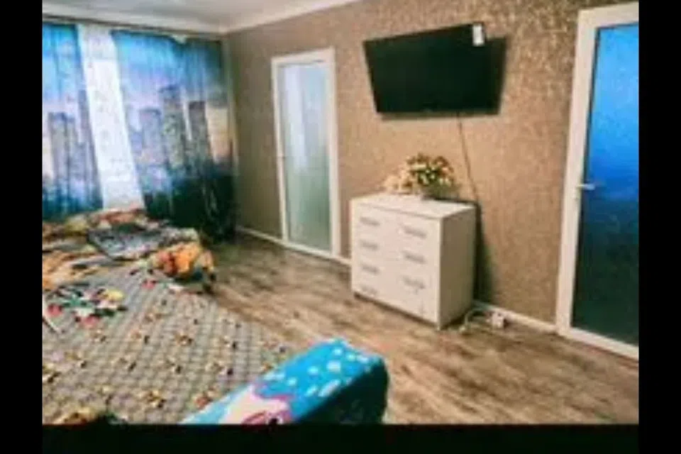 Продаётся 3-комнатная квартира, 44.5 м²