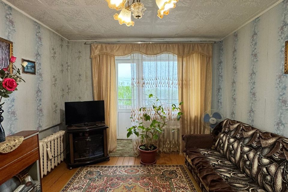Продаётся 3-комнатная квартира, 62.3 м²