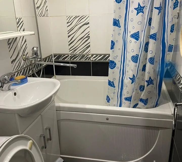 Сдаётся 1-комнатная квартира, 35 м²