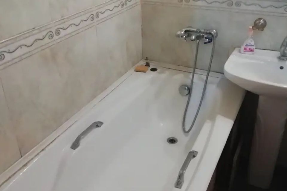 Сдаётся 2-комнатная квартира, 50 м²