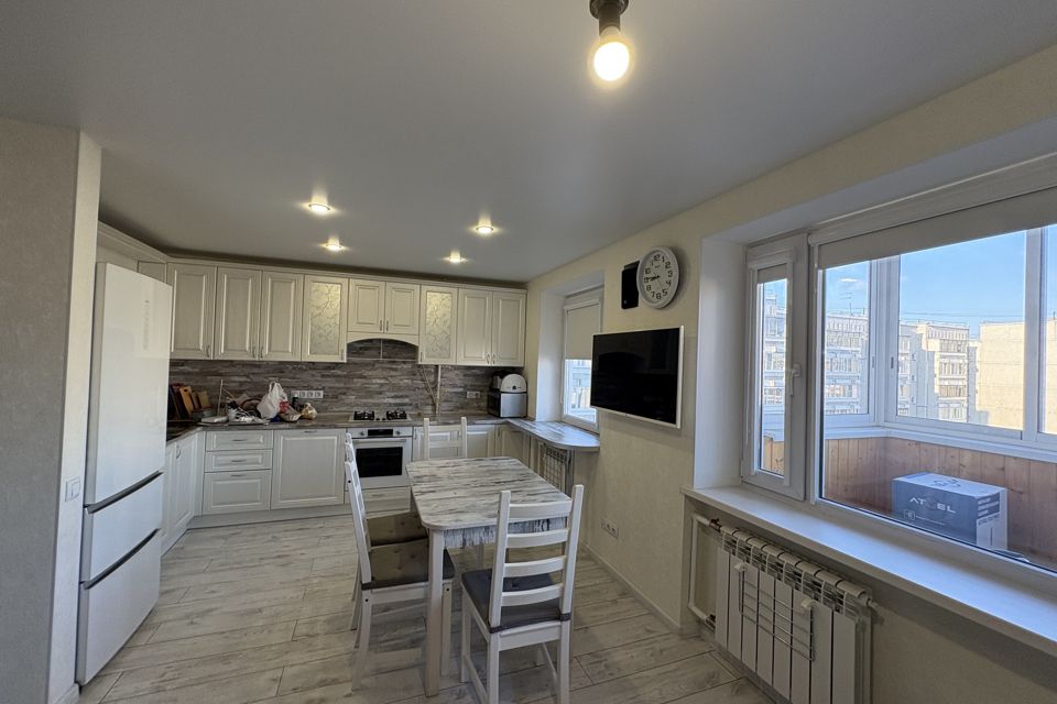 Продаётся 3-комнатная квартира, 67.6 м²