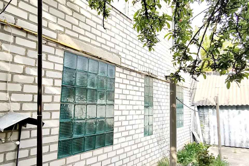 Продаётся 2-этажный дом, 170 м²