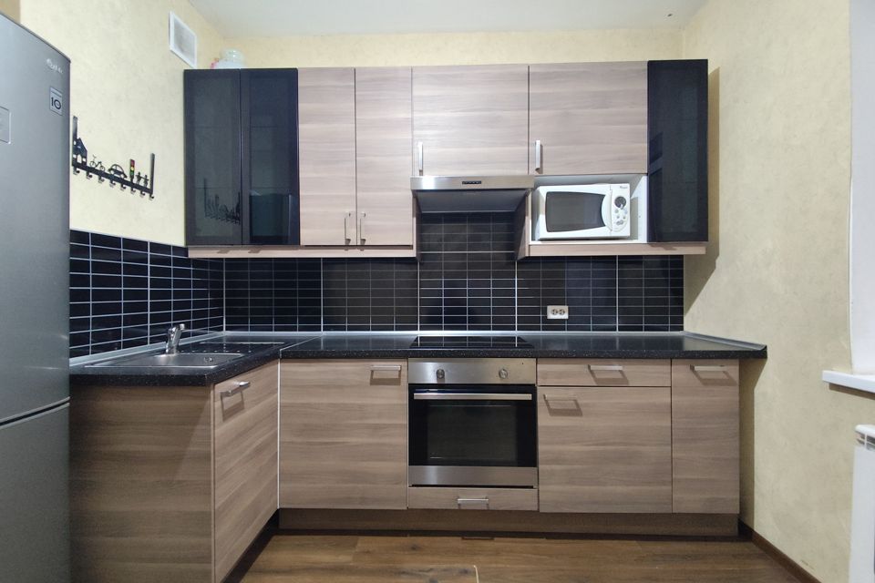 Продаётся 1-комнатная квартира, 40.7 м²