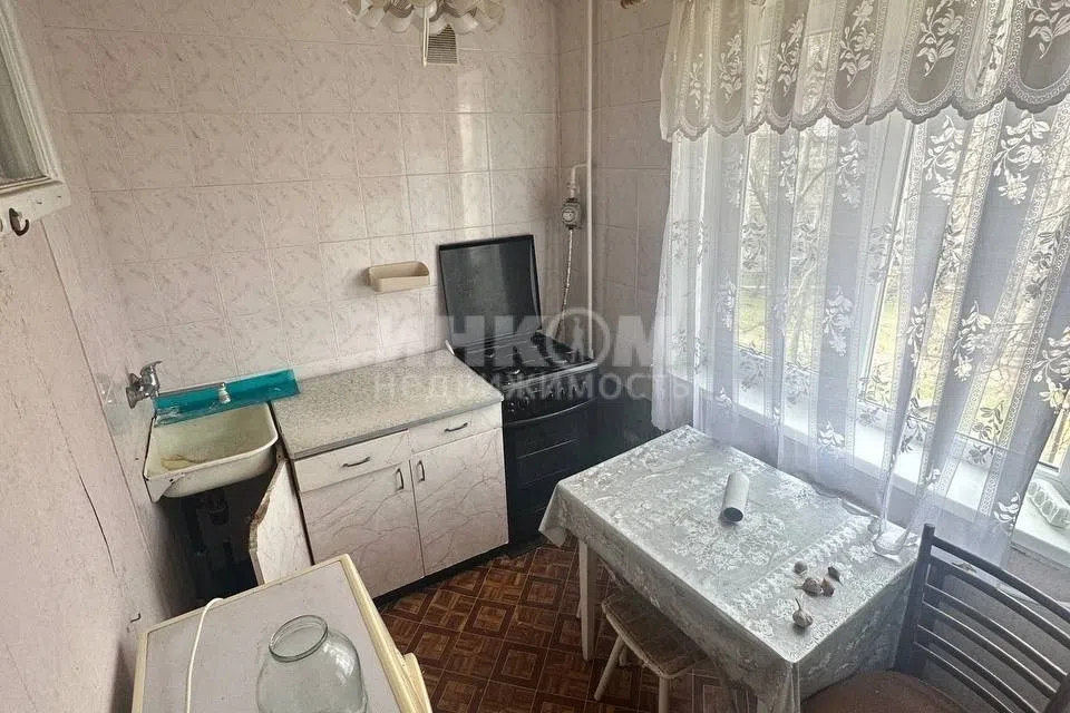 Продаётся 3-комнатная квартира, 54 м²