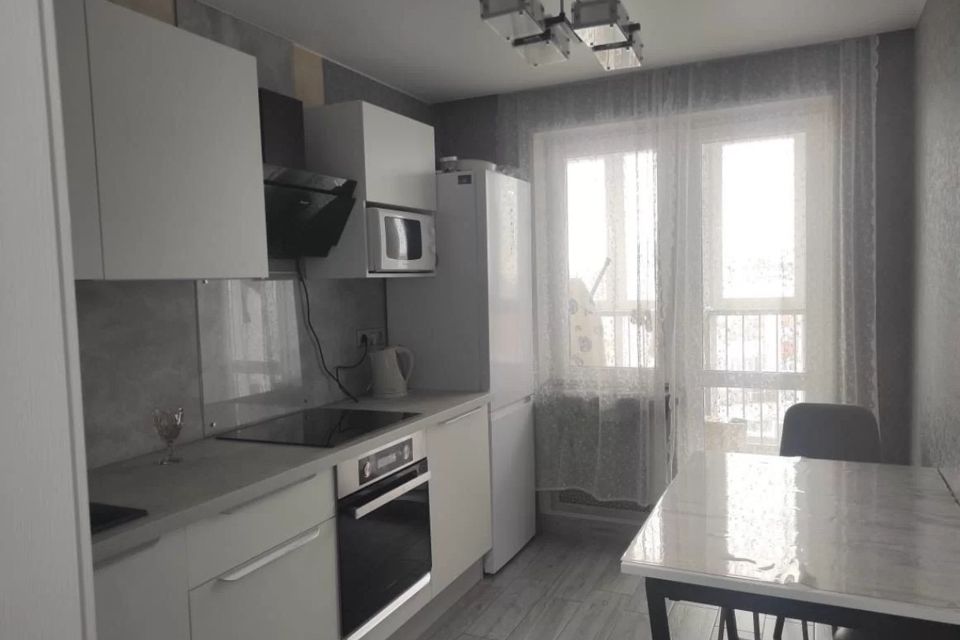 Продаётся 1-комнатная квартира, 37.7 м²