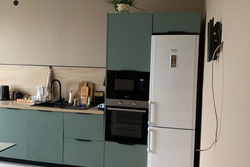 Продаётся 4-комнатная квартира, 83.7 м²
