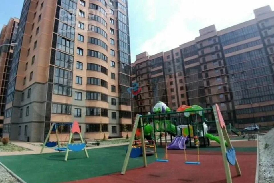 Продаётся 1-комнатная квартира, 42.63 м²