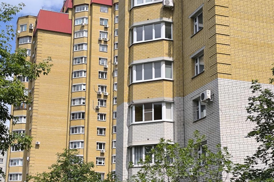 Продаётся 2-комнатная квартира, 62.5 м²
