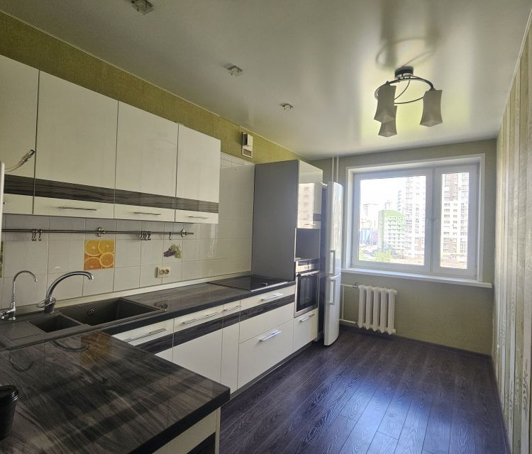 Продаётся 3-комнатная квартира, 63 м²